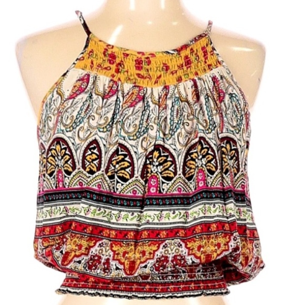 *** Christian Siriano New York Boho Top with Smocking at Neck and Hem. Size Med.